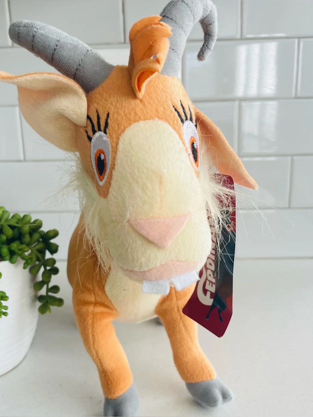 NWT Lupe The Goat